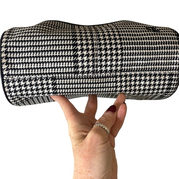 Ralph Lauren LAUREN Houndstooth Barrel Satchel Black White Shoulder Bag - Picture 6 of 7